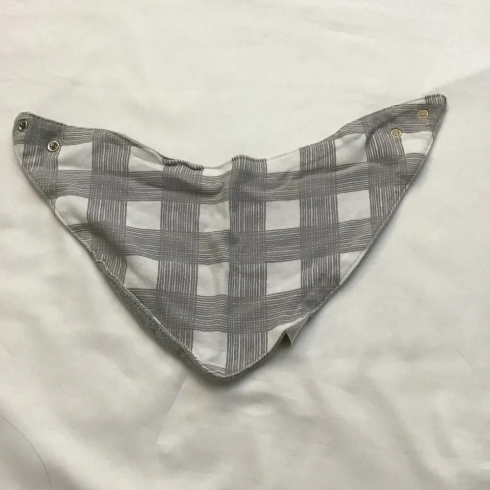 Cloud Island Bib